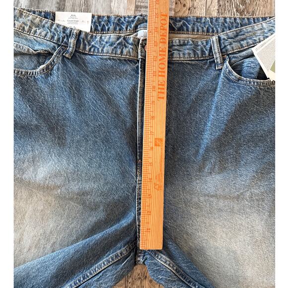 H&M Ultra High Rise Wide Leg Medium Wash Denim Jeans Plus Size 22 Distressed NEW - Picture 10 of 10